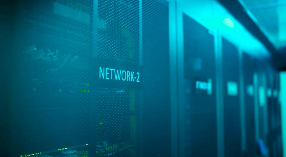 How to Migrate from Legacy Systems to Cloud-Native Architecture Without Risk